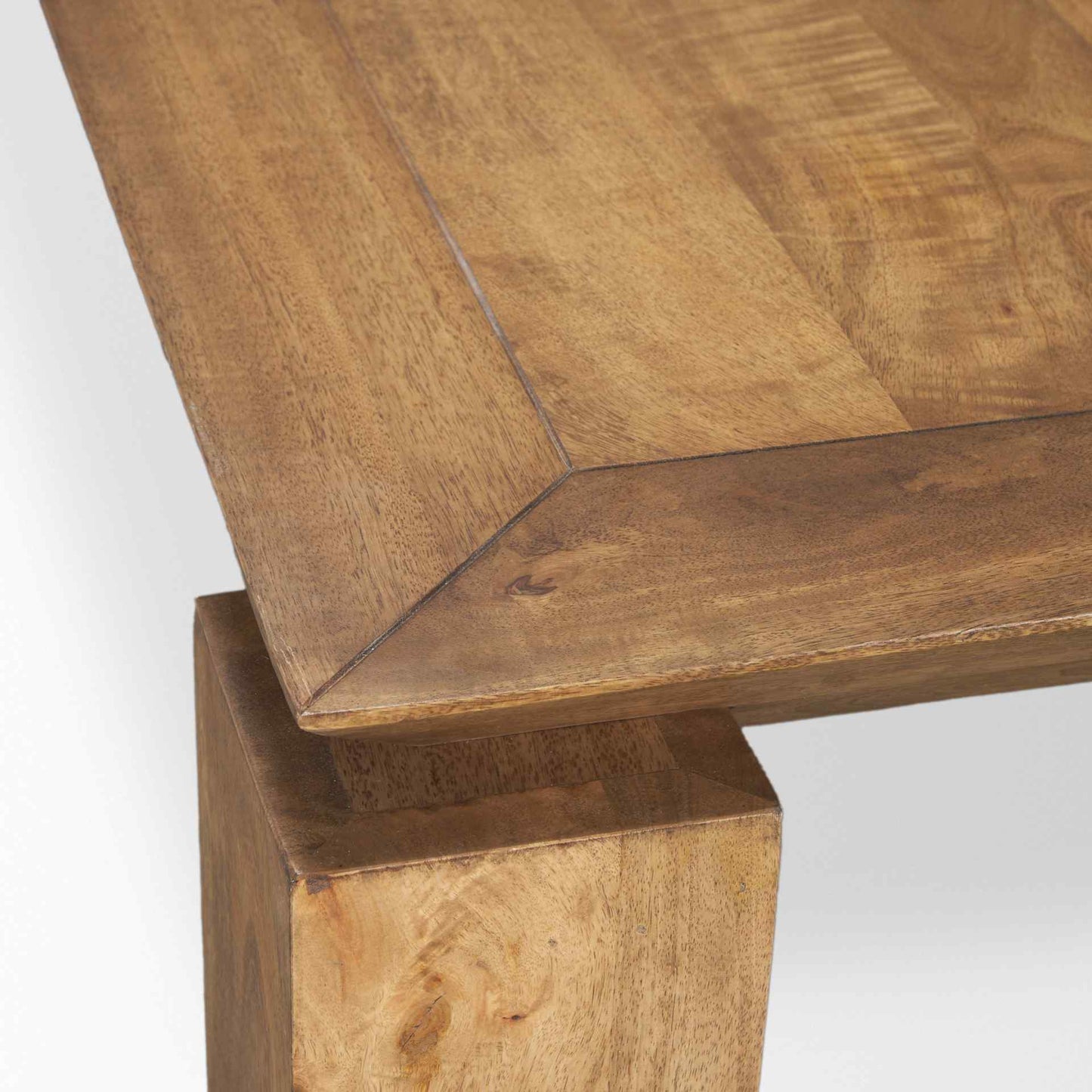 Mercana Sapphira Wooden Rectangular Dining Table