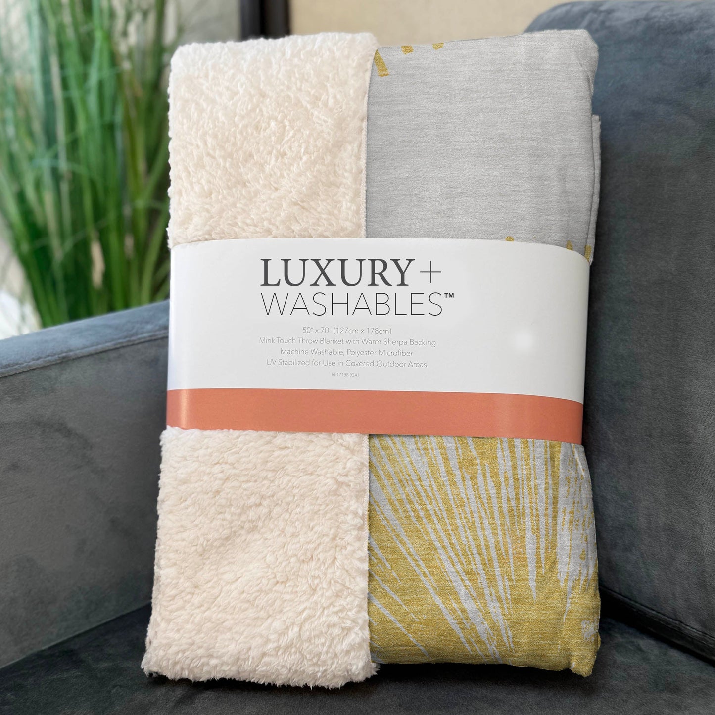 Addison Rugs Circles Gold Washable Indoor-Outdoor Rug