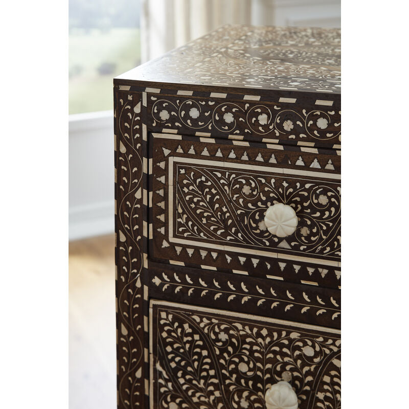 Chelsea House Aryana Wooden Artistic Chest