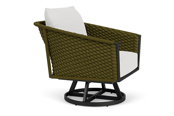 Escape Swivel Aluminum Outdoor Lounge Chair