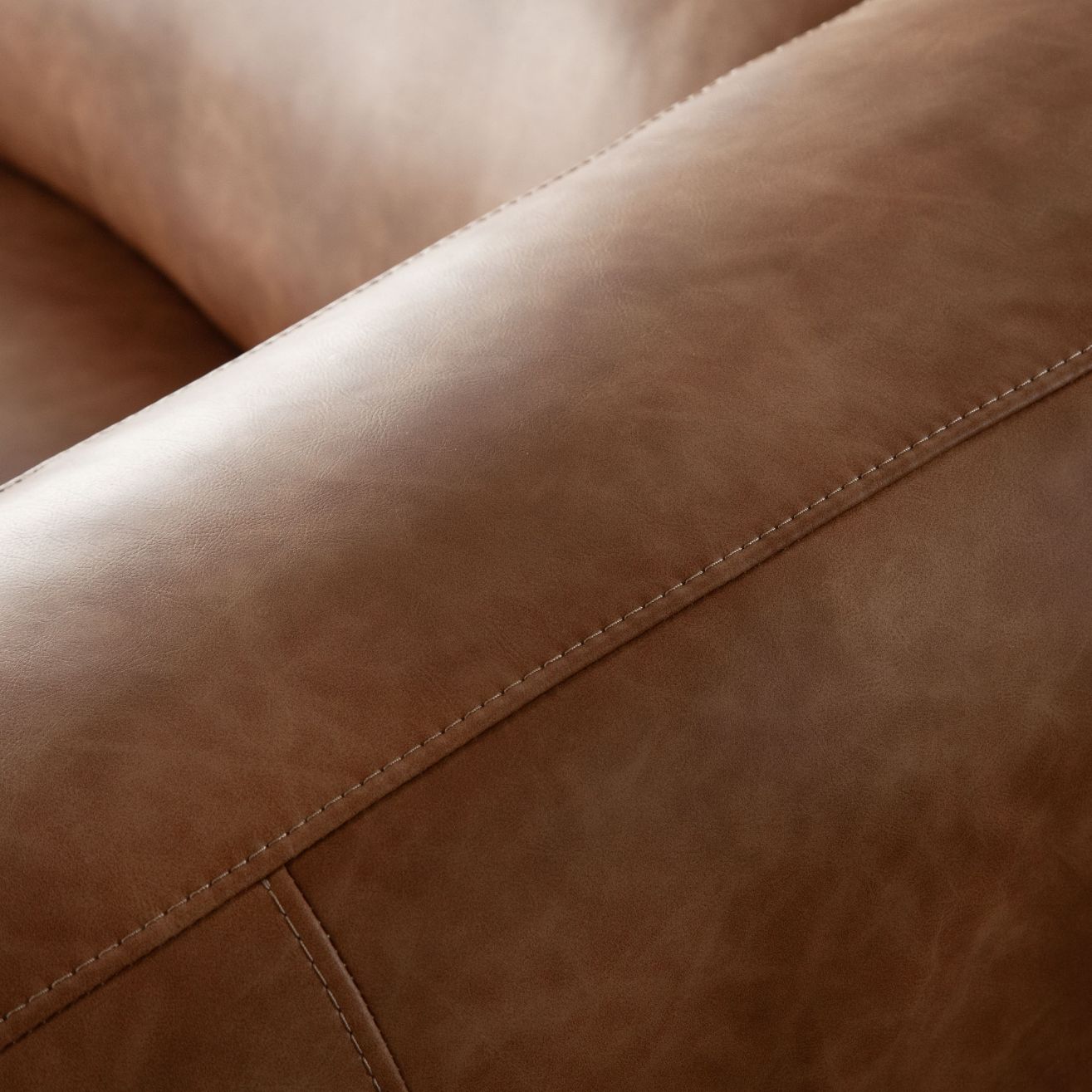 Diamond Sofa Hyde Saddle Brown Leather Sofa