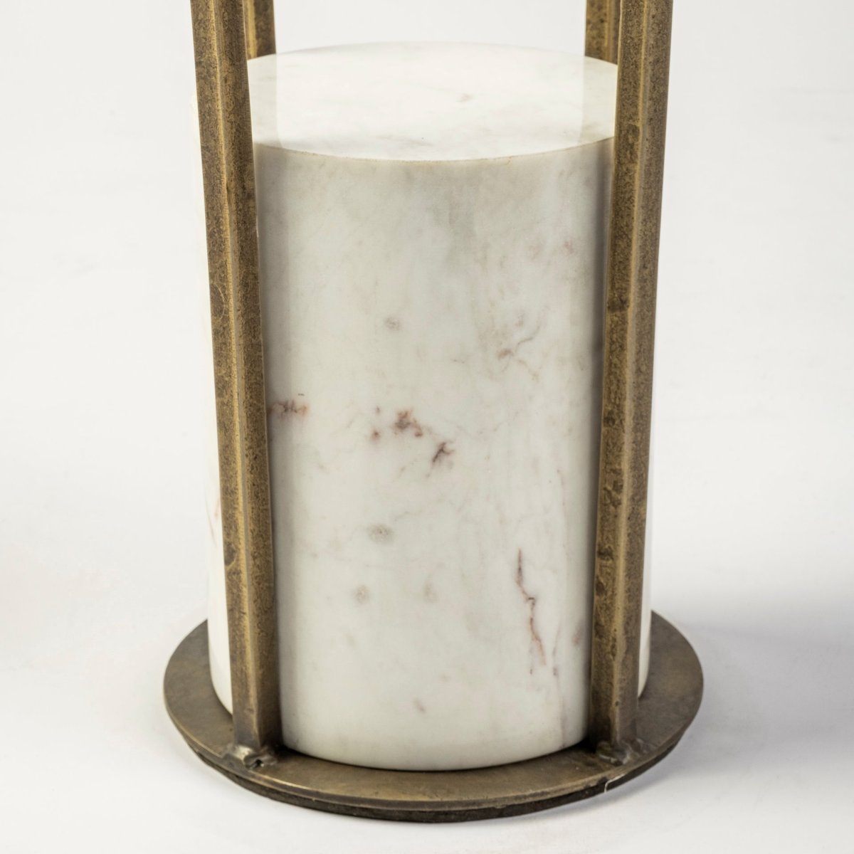 Mercana Jacinta Glass Top Round End Table