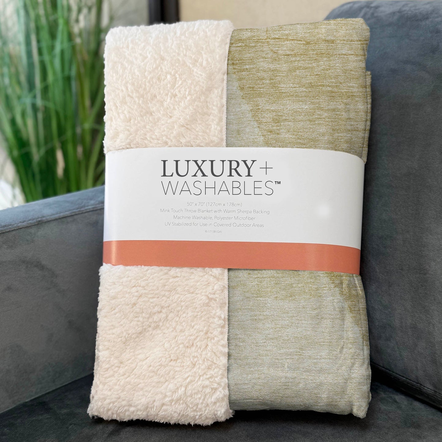 Addison Rugs Modern Gold Washable Indoor-Outdoor Rug