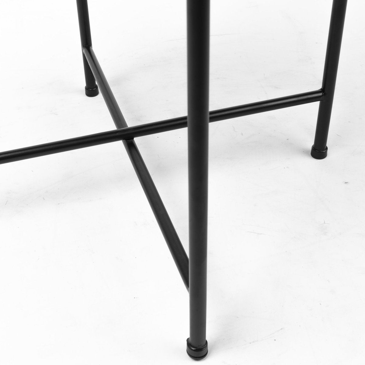 Mercana Samantha Black Metal Frame Round Accent Table
