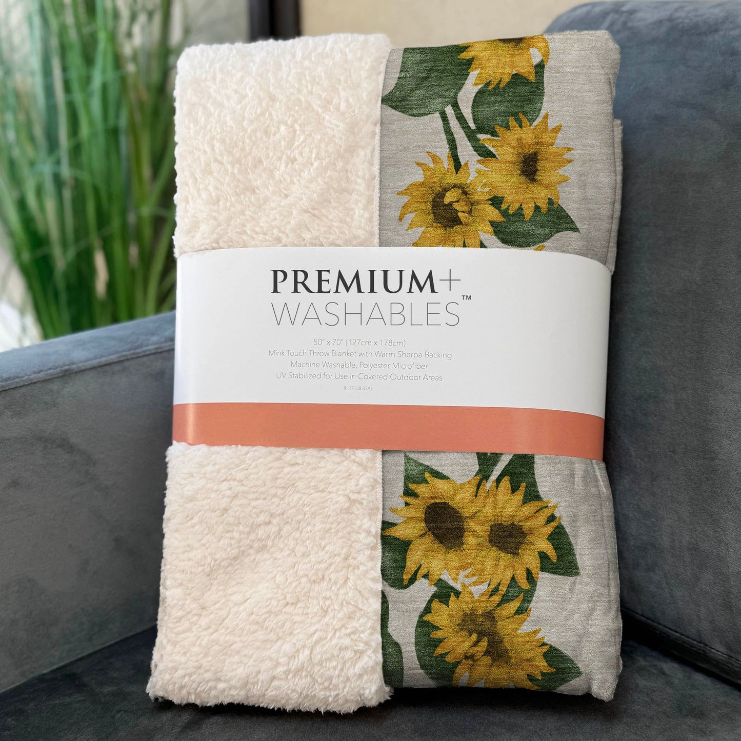 Sunflower Border 50" x 70" Throw Blanket
