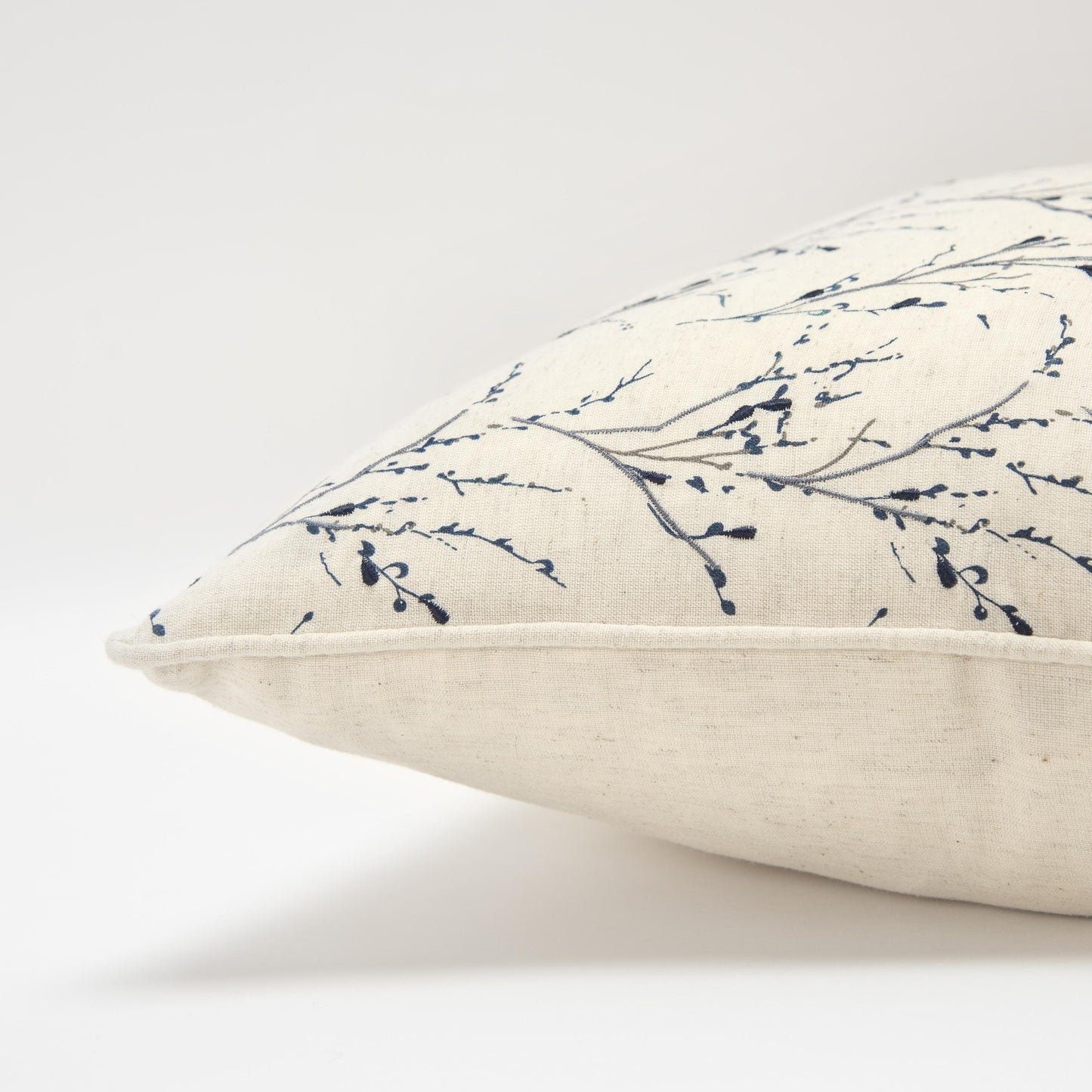 LOOMLAN Ady Floral Throw Pillow With Down Insert