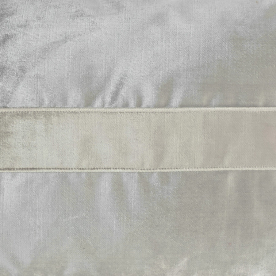 Iridescence Band Lumbar Silver Throw Pillow Insert