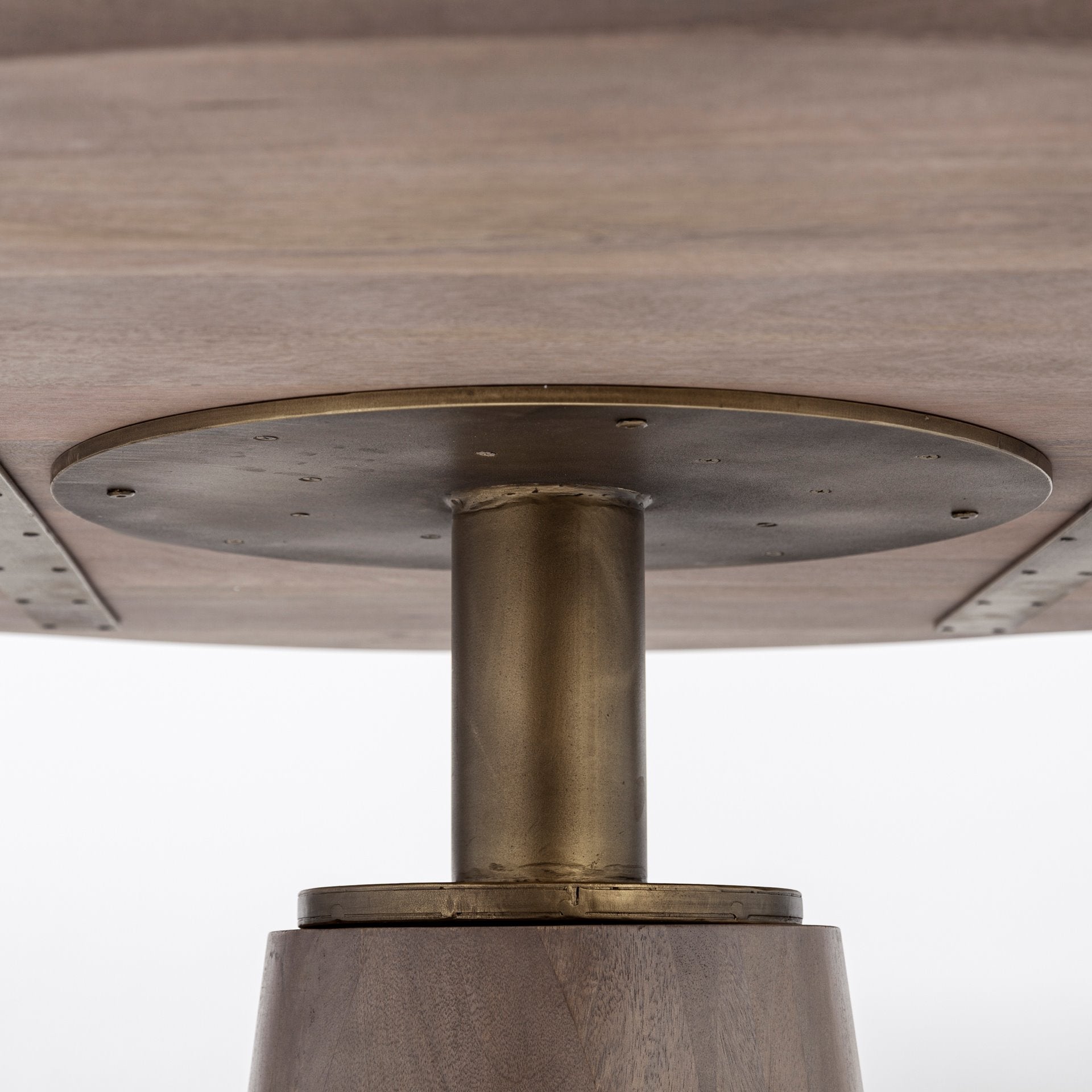 Mercana Maxwell Wooden Round Dining Table