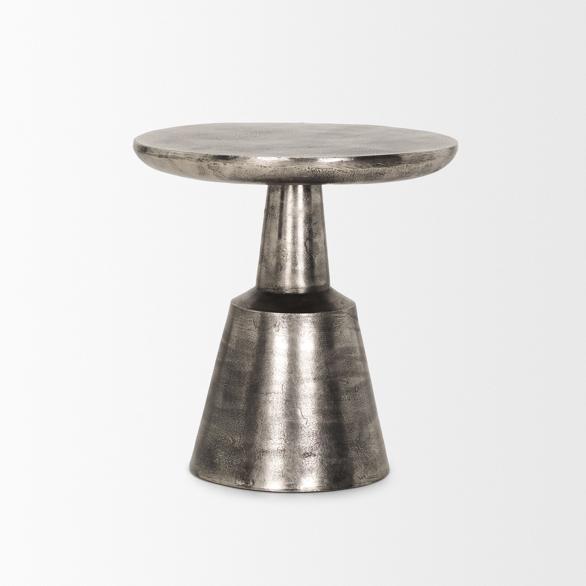 Mercana Bobbi Cast Aluminum Round Accent Table