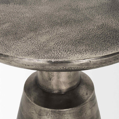 Mercana Bobbi Cast Aluminum Round Accent Table