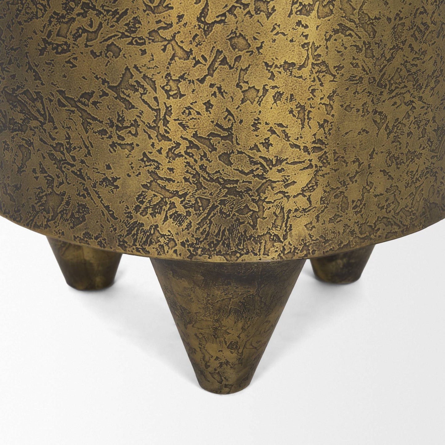 Mercana Rosh Aluminum Gold Round Accent Table