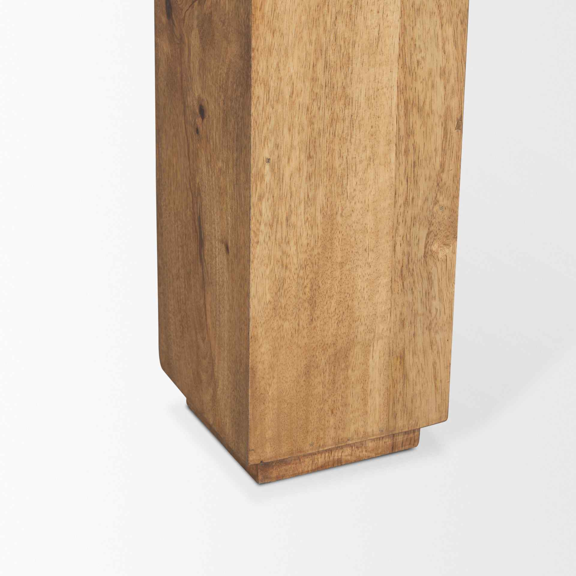 Mercana Sapphira Wooden Rectangular Dining Table