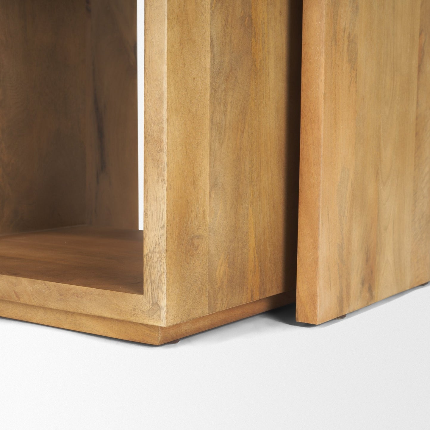 Mercana Alanna Wood Nesting Accent Table (Set of 2)