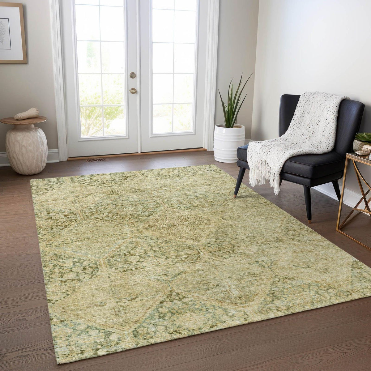 Iriius Green Washable Indoor-Outdoor Rug -- green