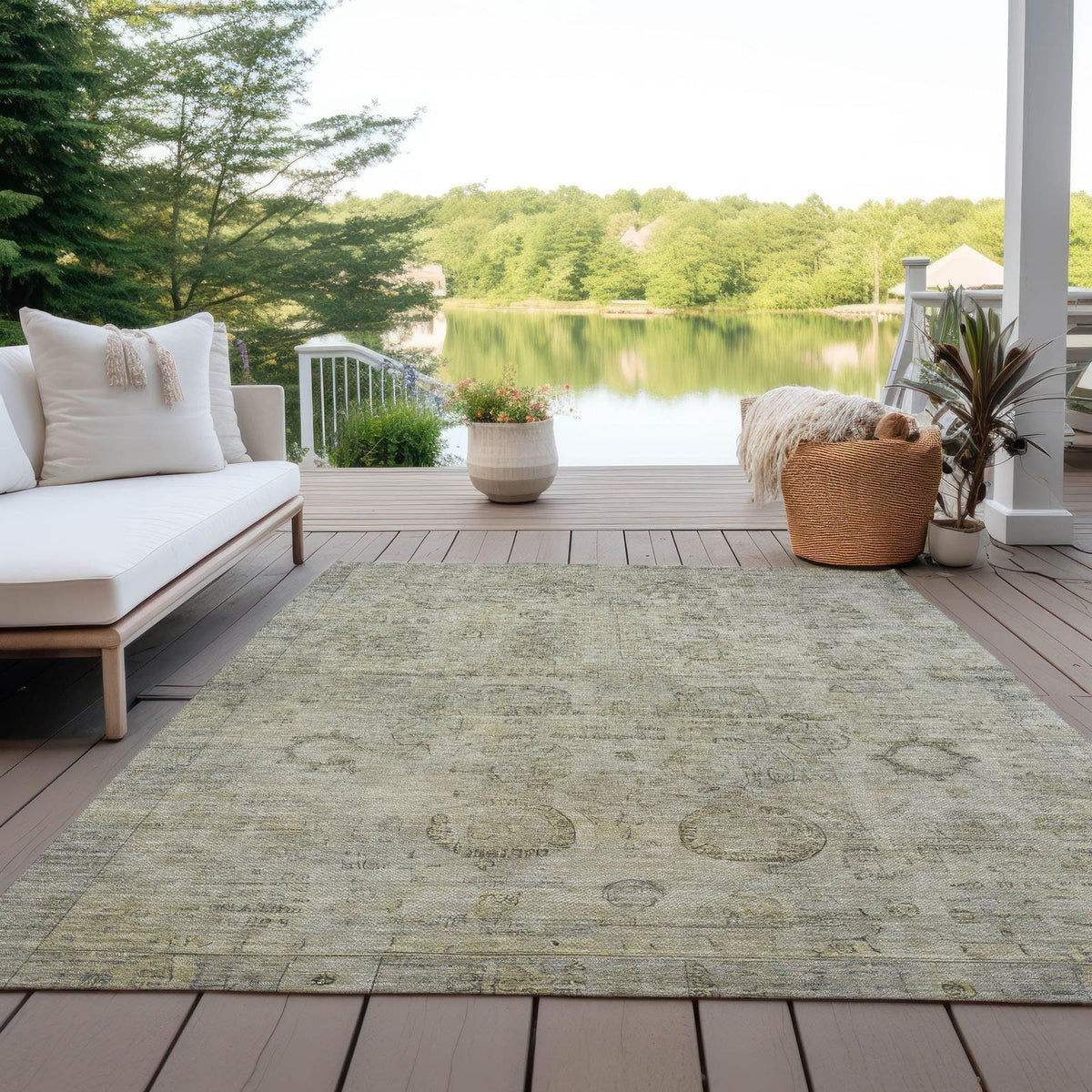 Laeanor Brown Washable Indoor-Outdoor Rug