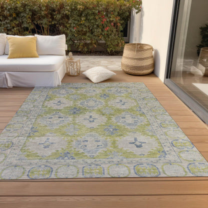 Jaelora Green Washable Indoor-Outdoor Rug -- green