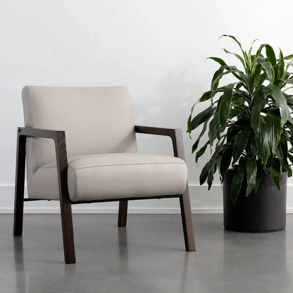 SUNPAN Neymar Lounge Chair Light Grey Leather Wood
