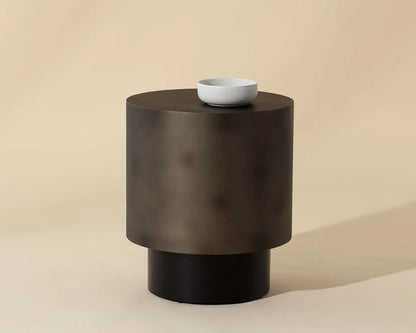 SUNPAN Bernaby Iron Round End Table