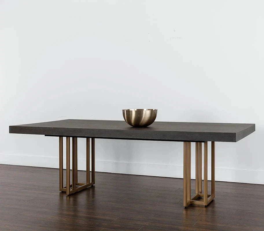 Baldessara Dining Table - Elegant Oak Veneer And Steel