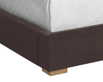 Mabel Polyester Upholstered Luxurious King Bed