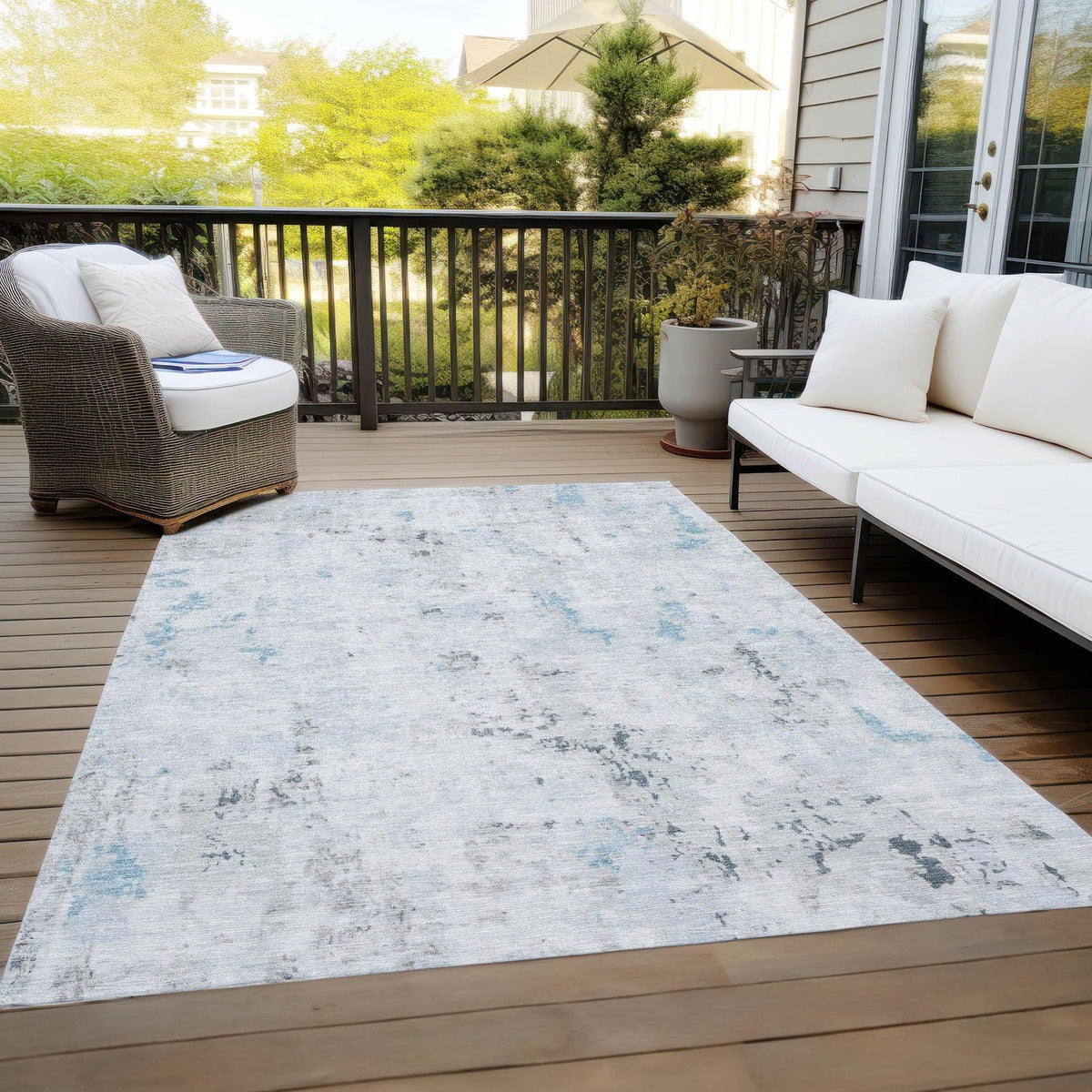 Jaelaris Blue Washable Indoor-Outdoor Rug