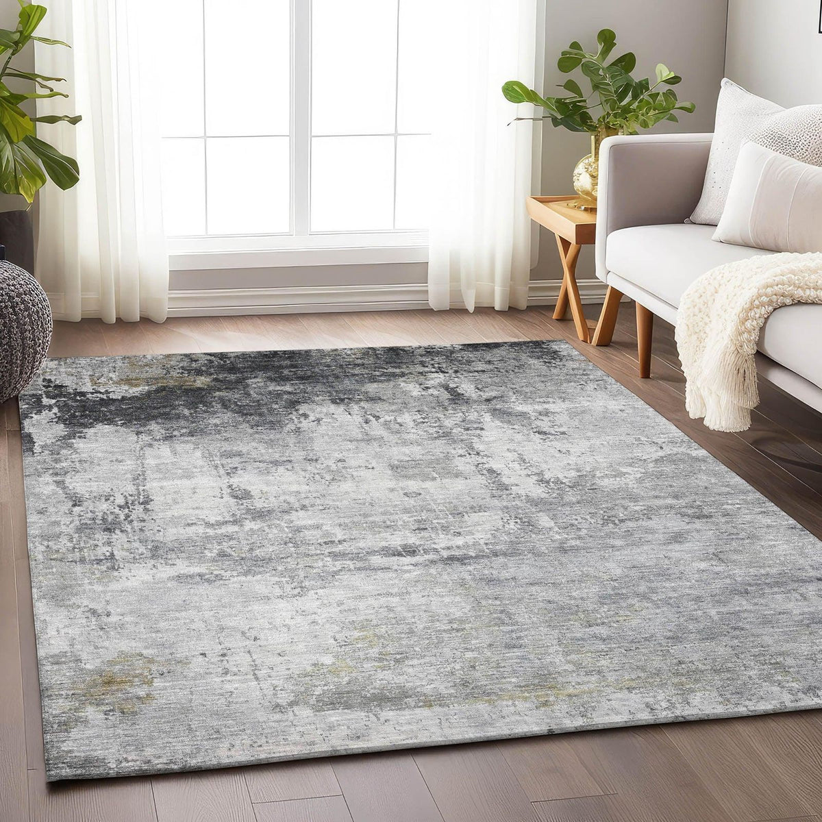 Kaelira Gray Washable Indoor-Outdoor Rug -- gray