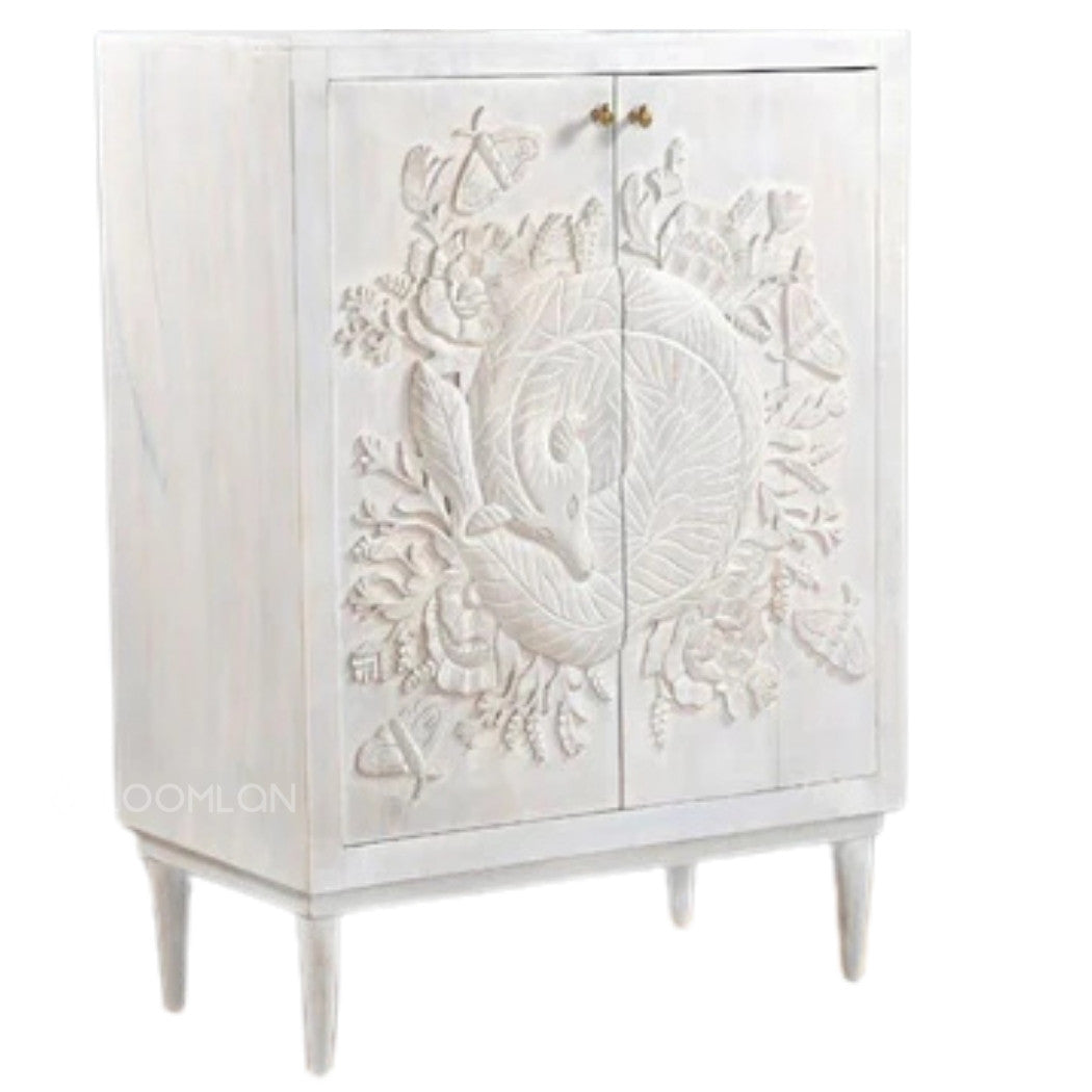 Nayven Sleeping Fox Design Tall Cabinet