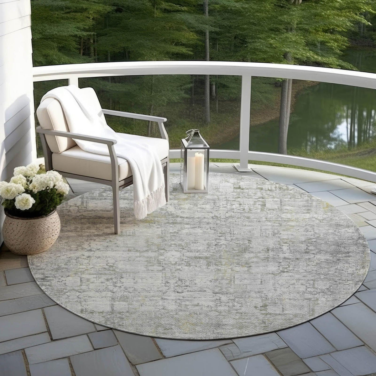 Kaelien Gray Washable Indoor-Outdoor Rug