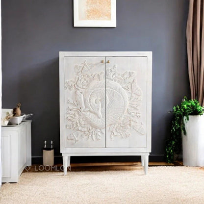 Nayven Sleeping Fox Design Tall Cabinet