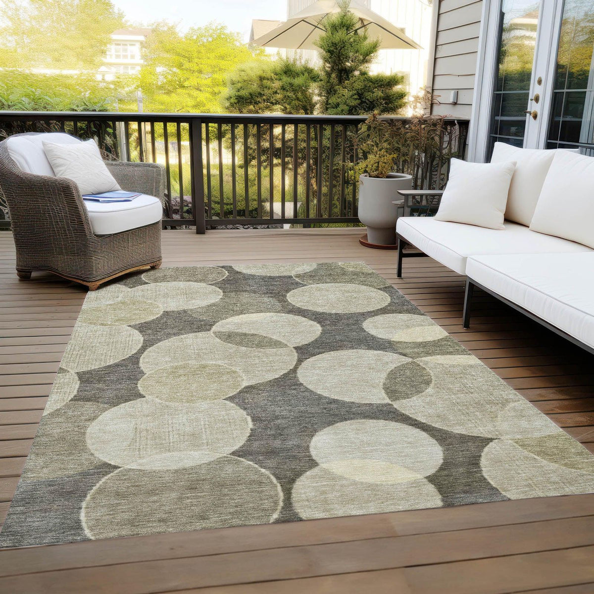 Jaelanor Brown Washable Indoor-Outdoor Rug