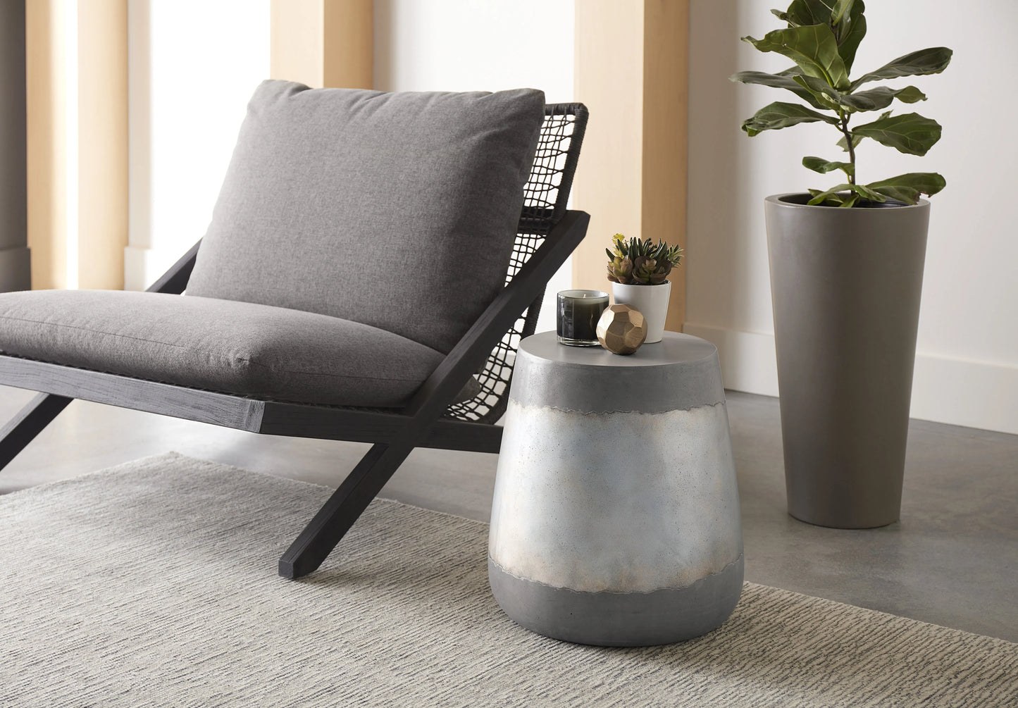 Aries Concrete Outdoor Round End Table