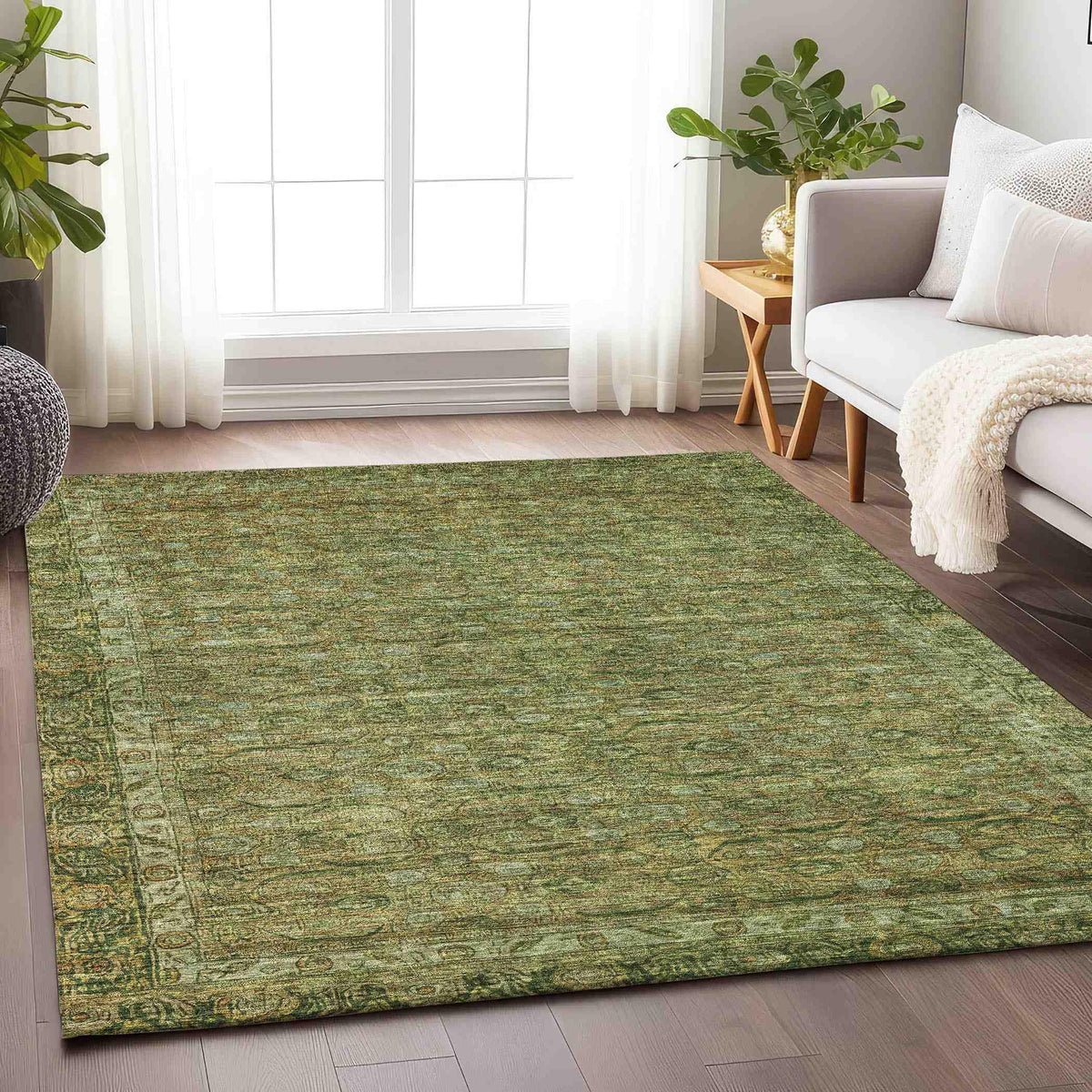Kaelara Green Washable Indoor-Outdoor Rug -- green