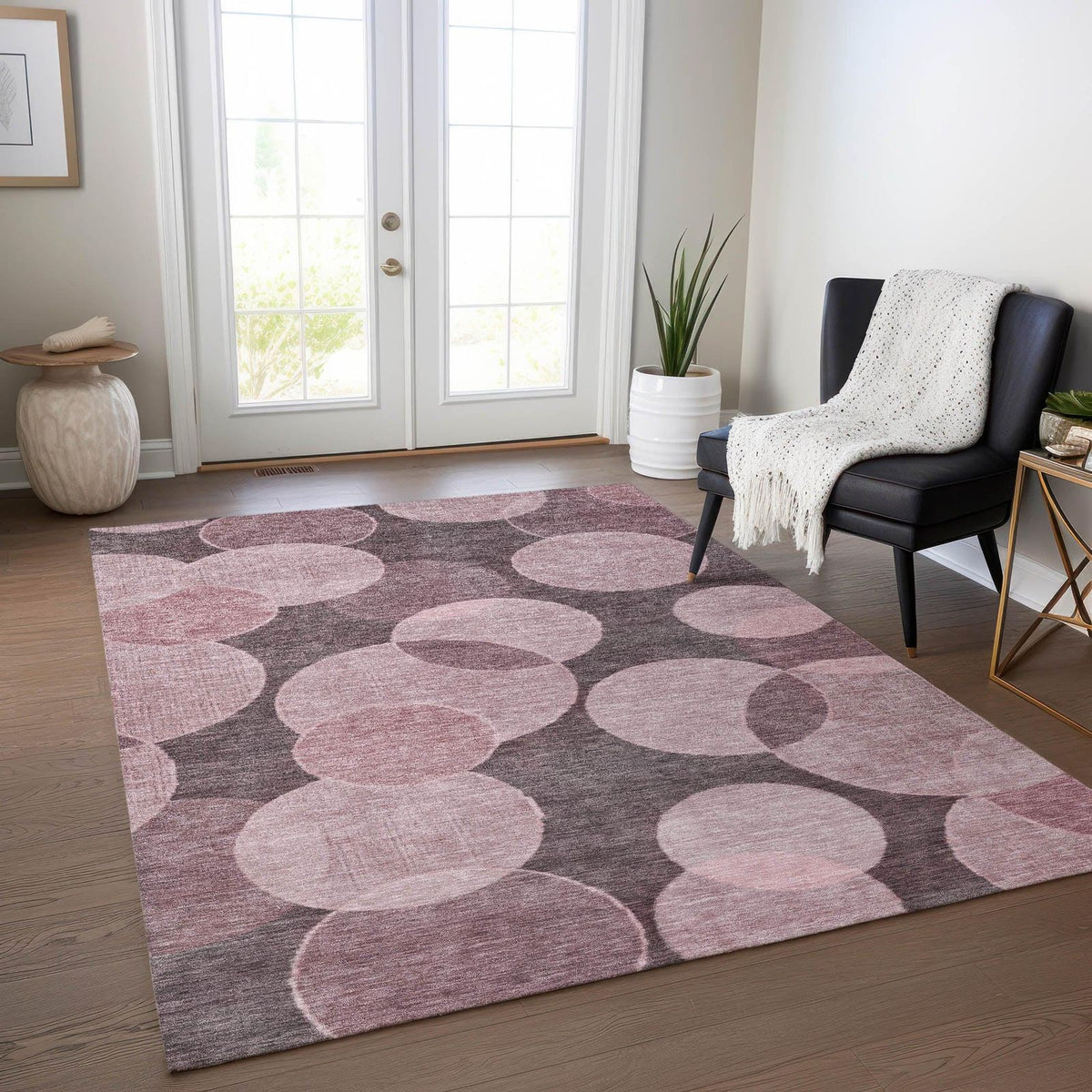 Jaelanor Pink Washable Indoor-Outdoor Rug -- pink