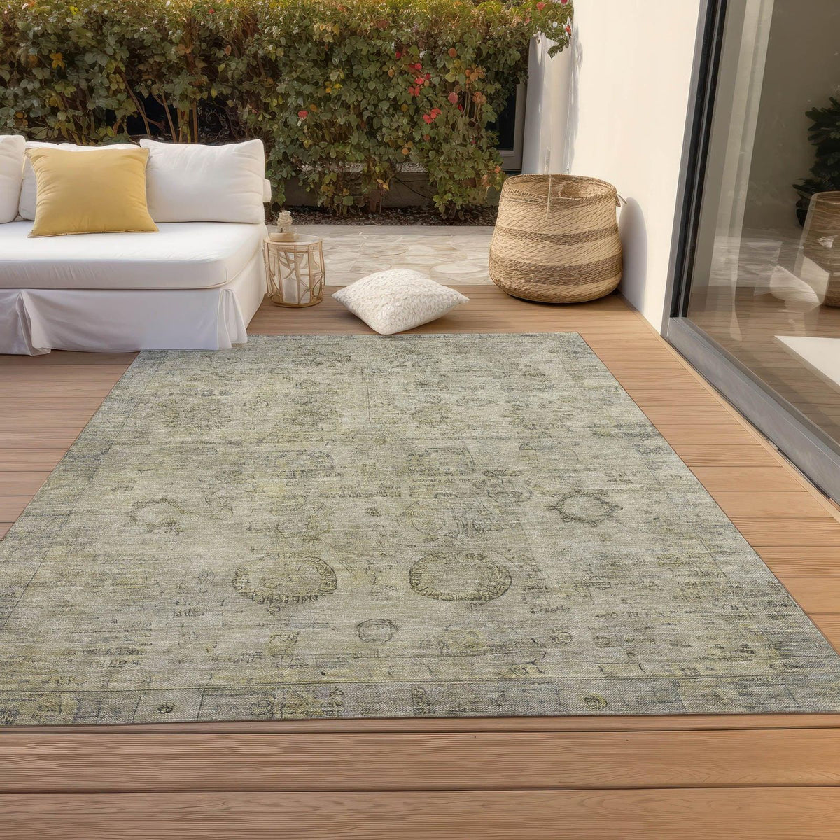 Laeanor Brown Washable Indoor-Outdoor Rug -- brown