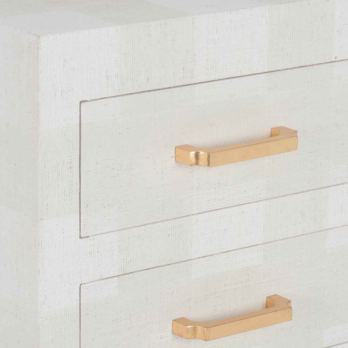 Chelsea House Gracious Three Drawers Wood Chest