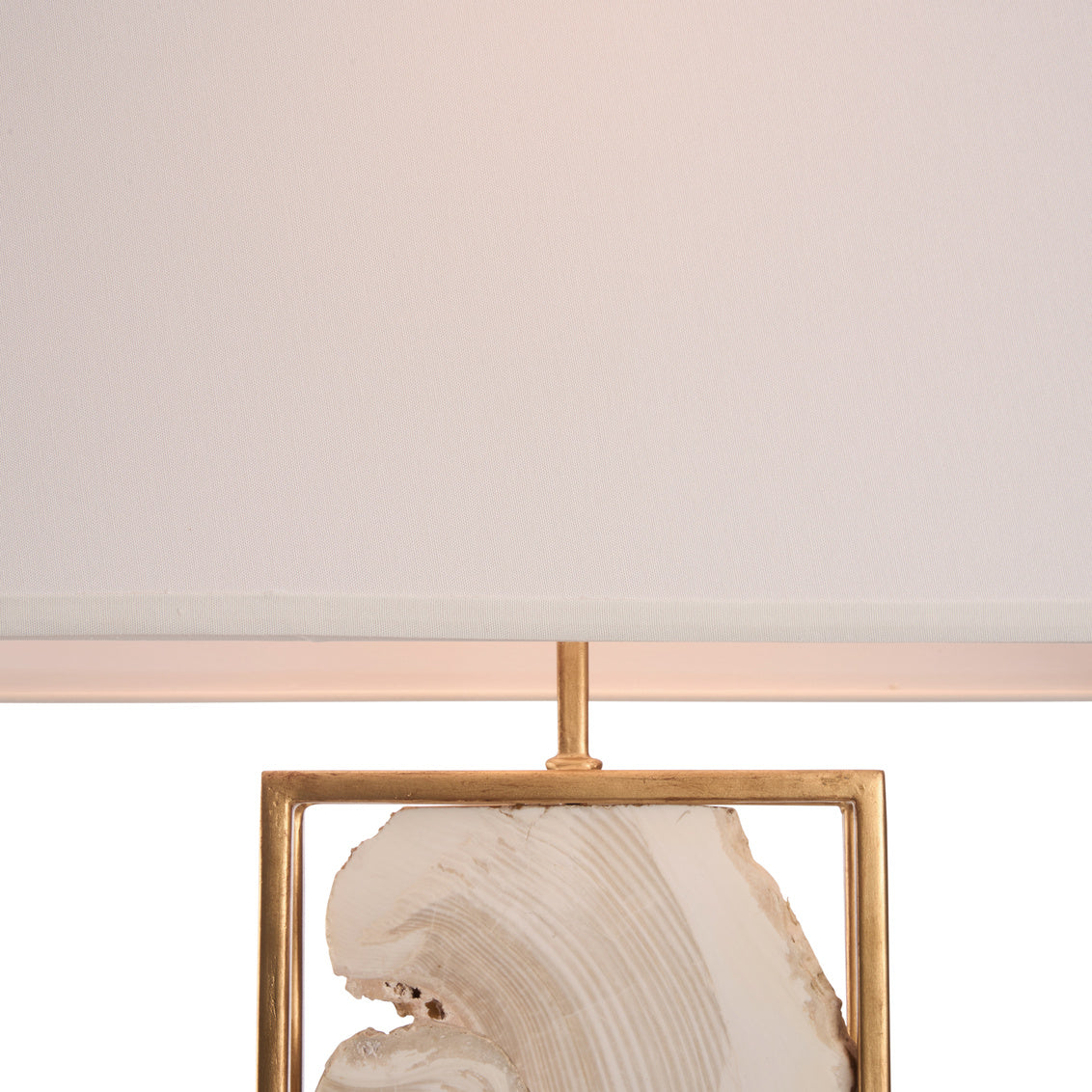 Chelsea House Clam Shell White Table Lamp