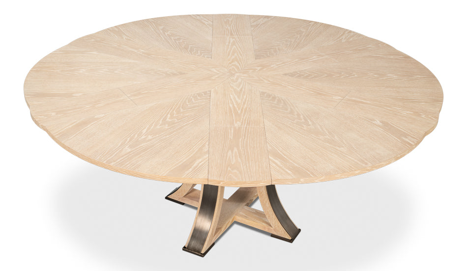 Tower Jupe Extendable Round Dining Table