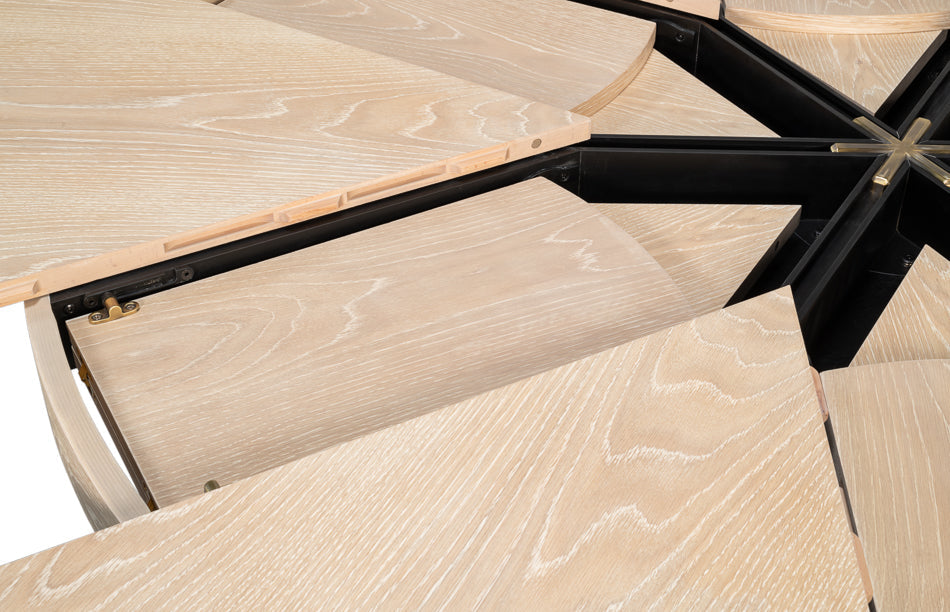 Tower Jupe Extendable Round Dining Table