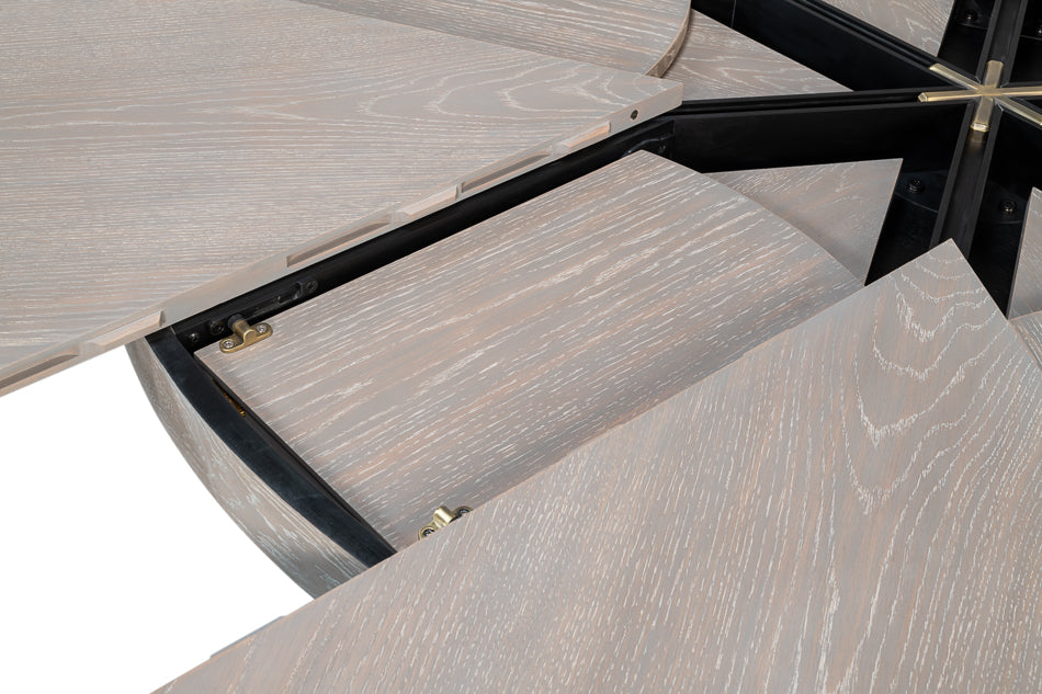 Tower Jupe Extendable Round Dining Table