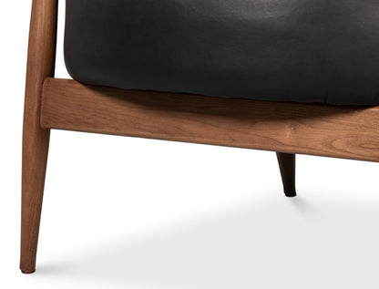 Pindar Traditional Leather Armchair