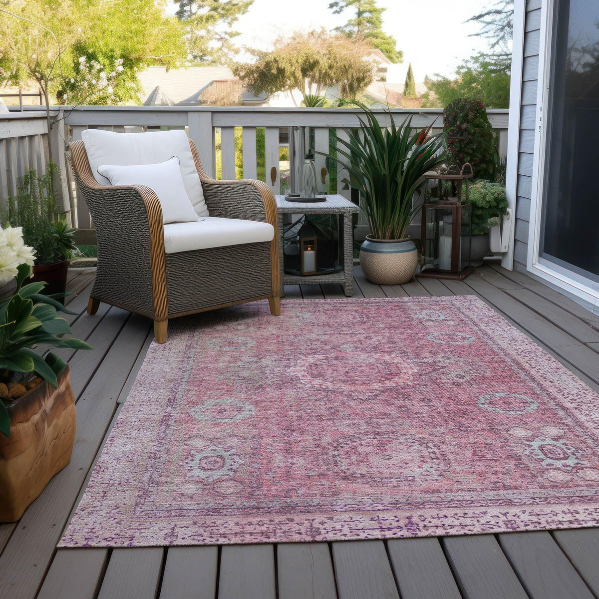 Irias Pink Washable Indoor-Outdoor Rug -- pink