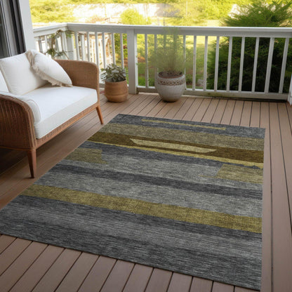Haelora Gray Washable Indoor-Outdoor Rug -- gray