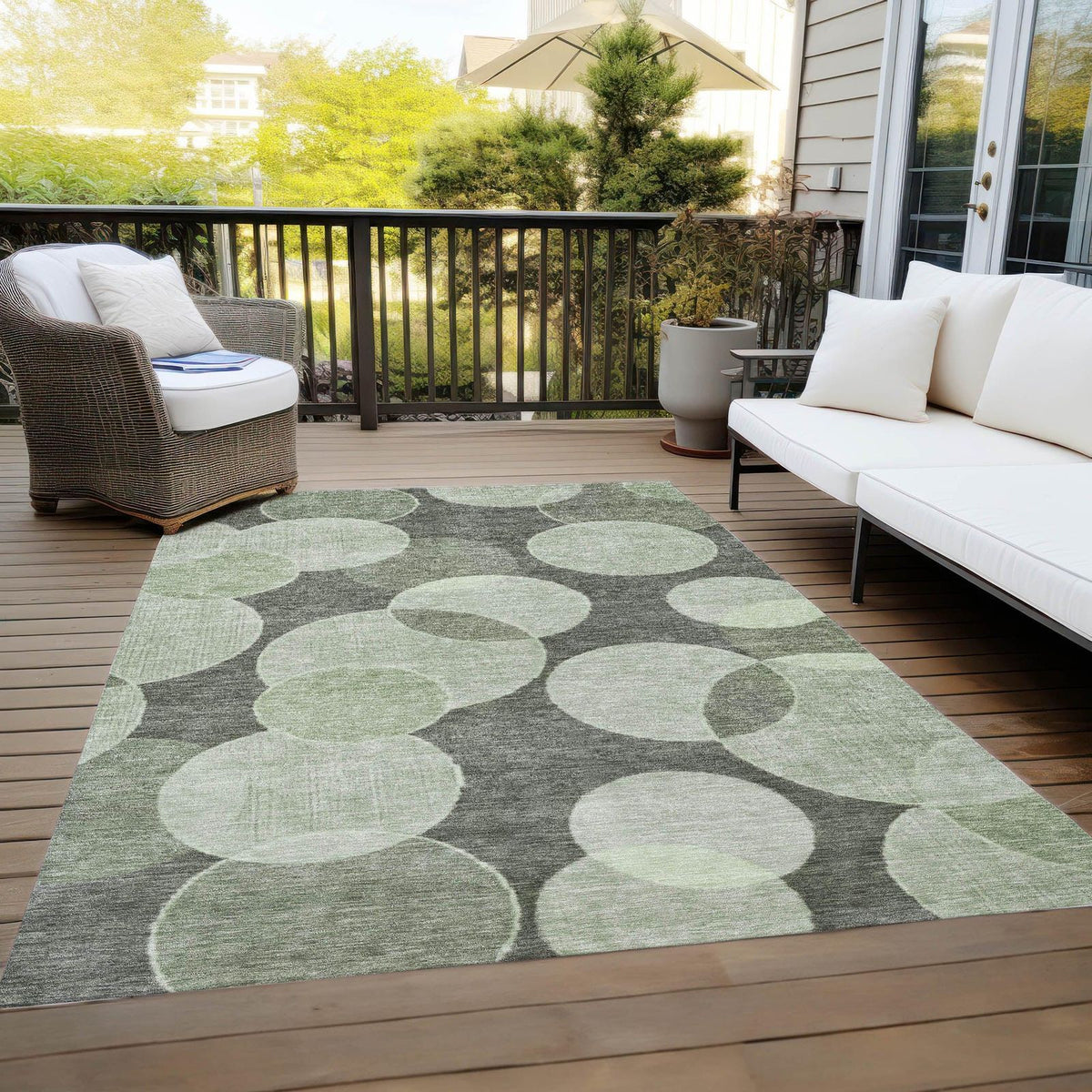 Jaelanor Green Washable Indoor-Outdoor Rug
