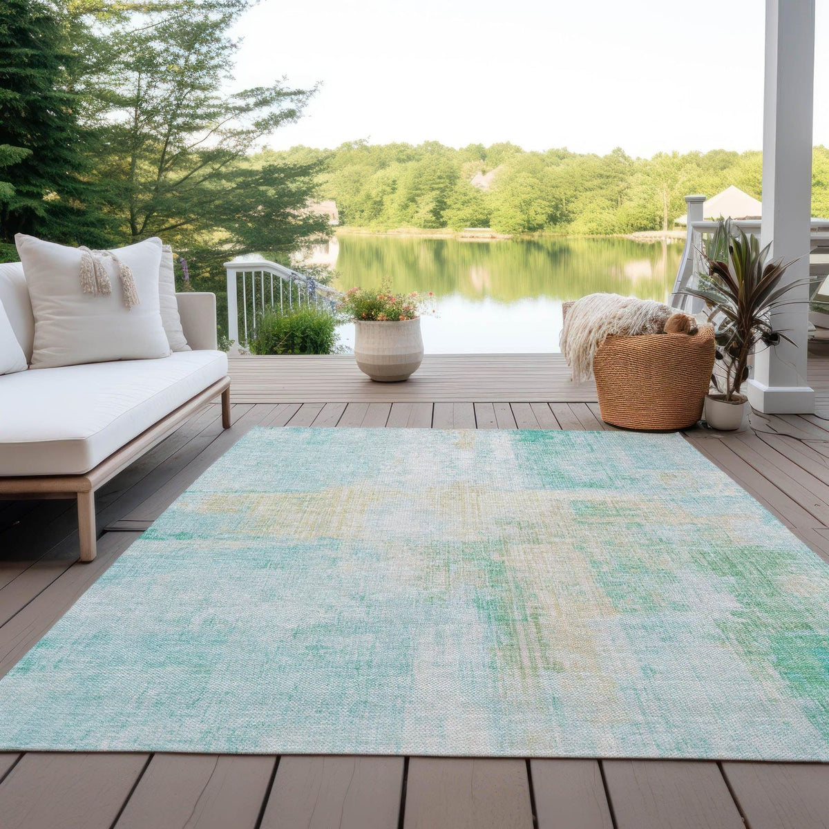 Jaelor Teal Washable Indoor-Outdoor Rug