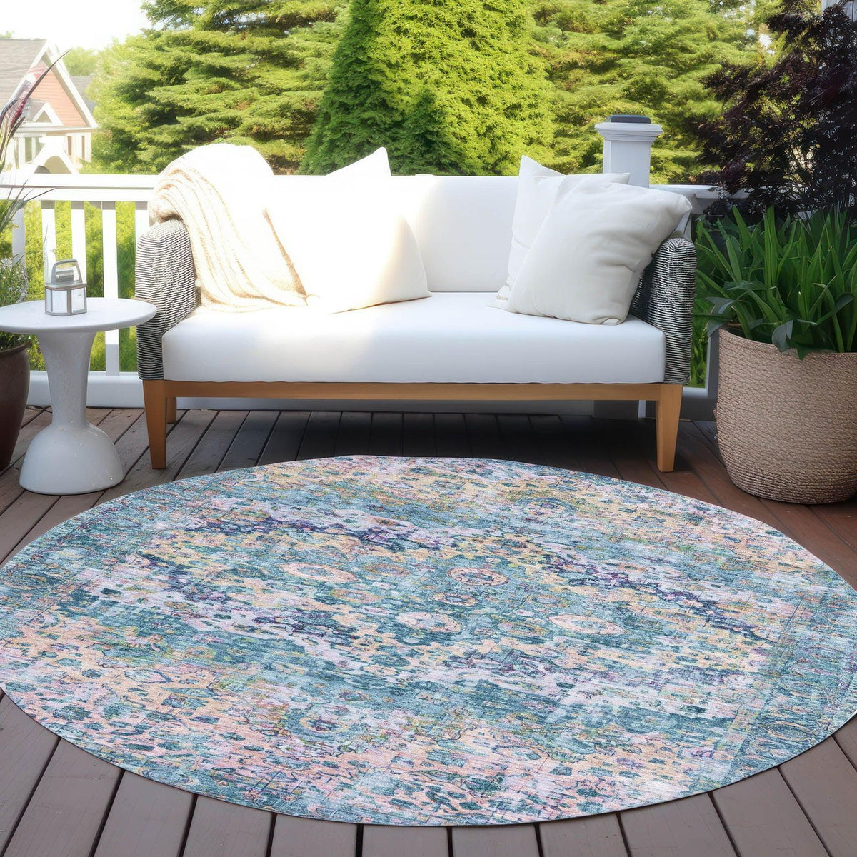 Jaelien Denim Washable Indoor-Outdoor Rug