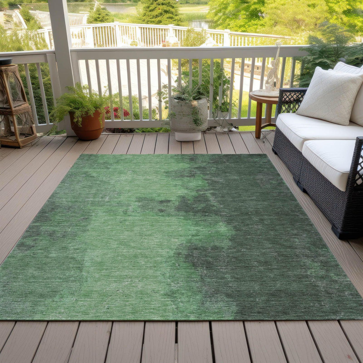 Iriion Green Washable Indoor-Outdoor Rug
