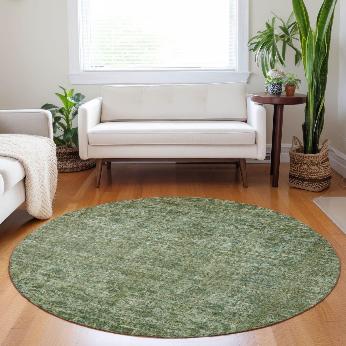 Iriira Green Washable Indoor-Outdoor Rug