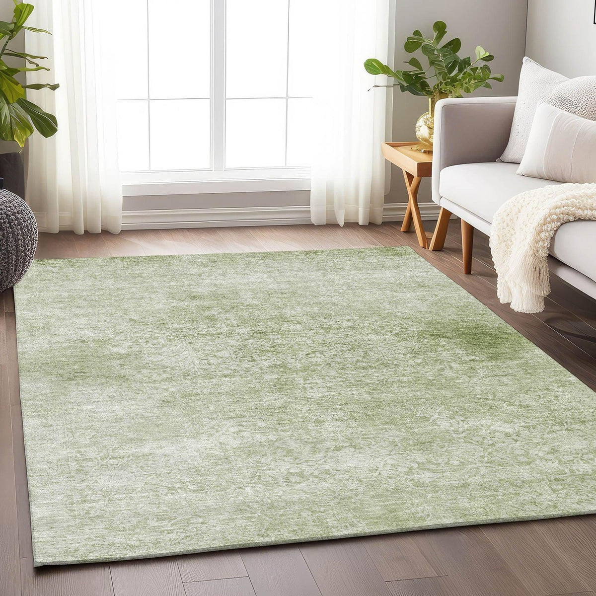 Kaelas Green Washable Indoor-Outdoor Rug -- green