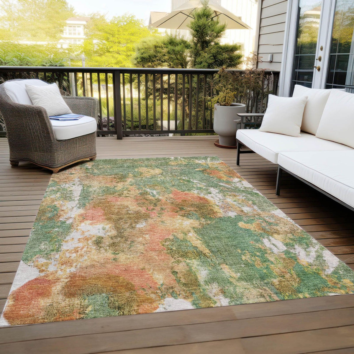 Jaelion Green Washable Indoor-Outdoor Rug