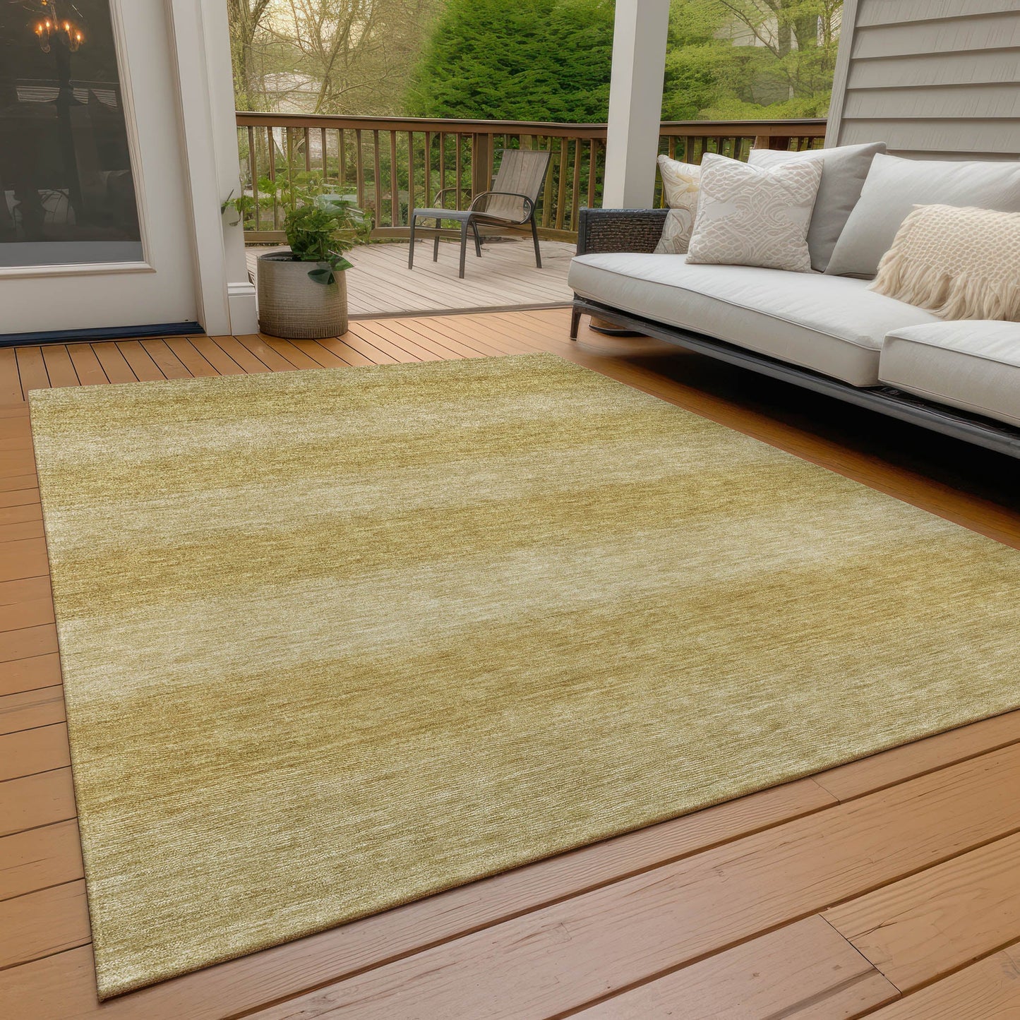 Haelius Gold Washable Indoor-Outdoor Rug